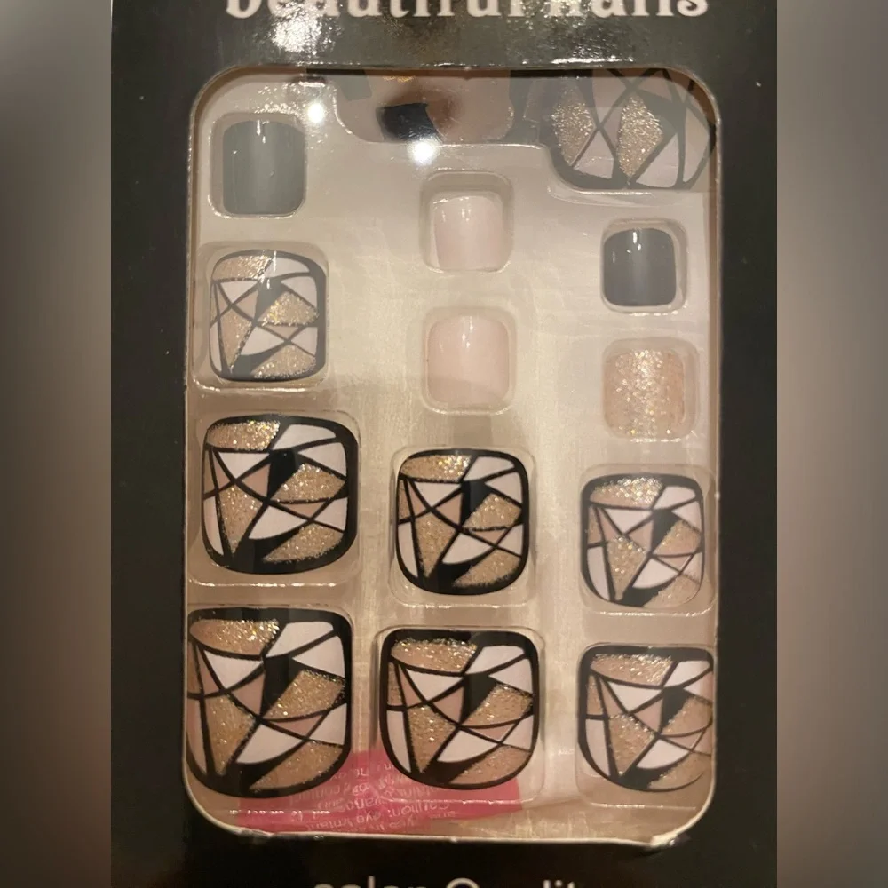 NWT Pedicure Toenails Geometric Gold Glitter Beige Black White Neutrals - Picture 4 of 8